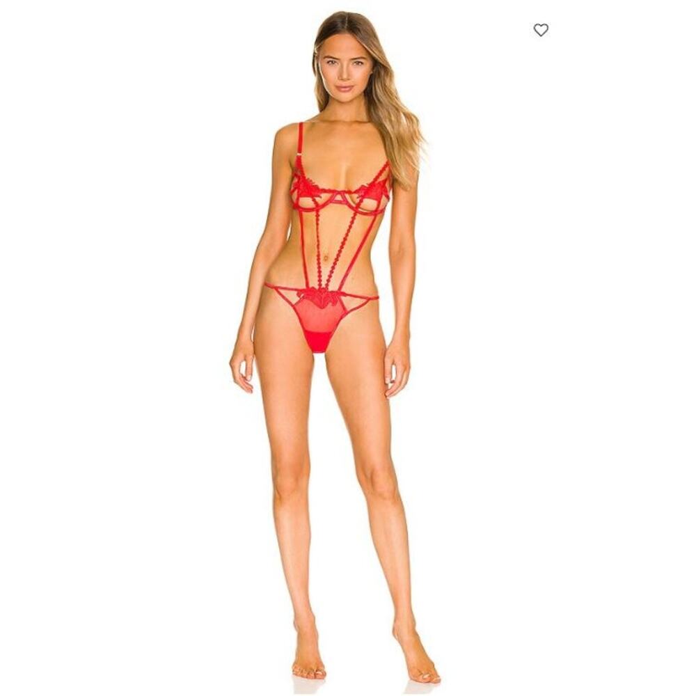 BLUEBELLA Amina Bodysuit in Red